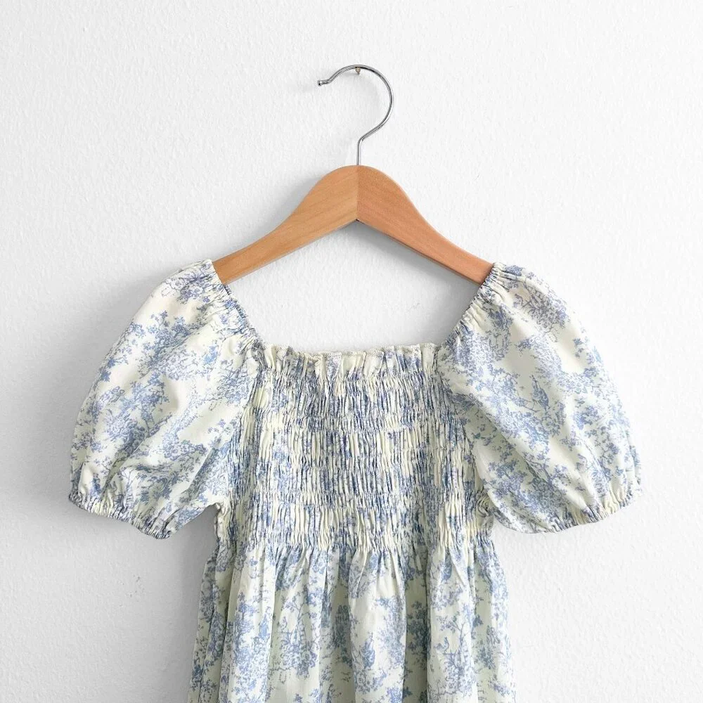 NWT Pretty Girls Short Sleeve Dress Bohemian Nap Smocking Lovely Floral Blue 3T